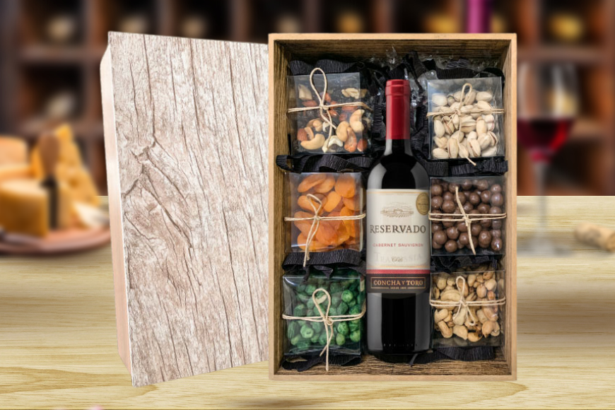 KIT VINHO CHILENO CONCHA Y TORO C/ FRUTAS SECAS