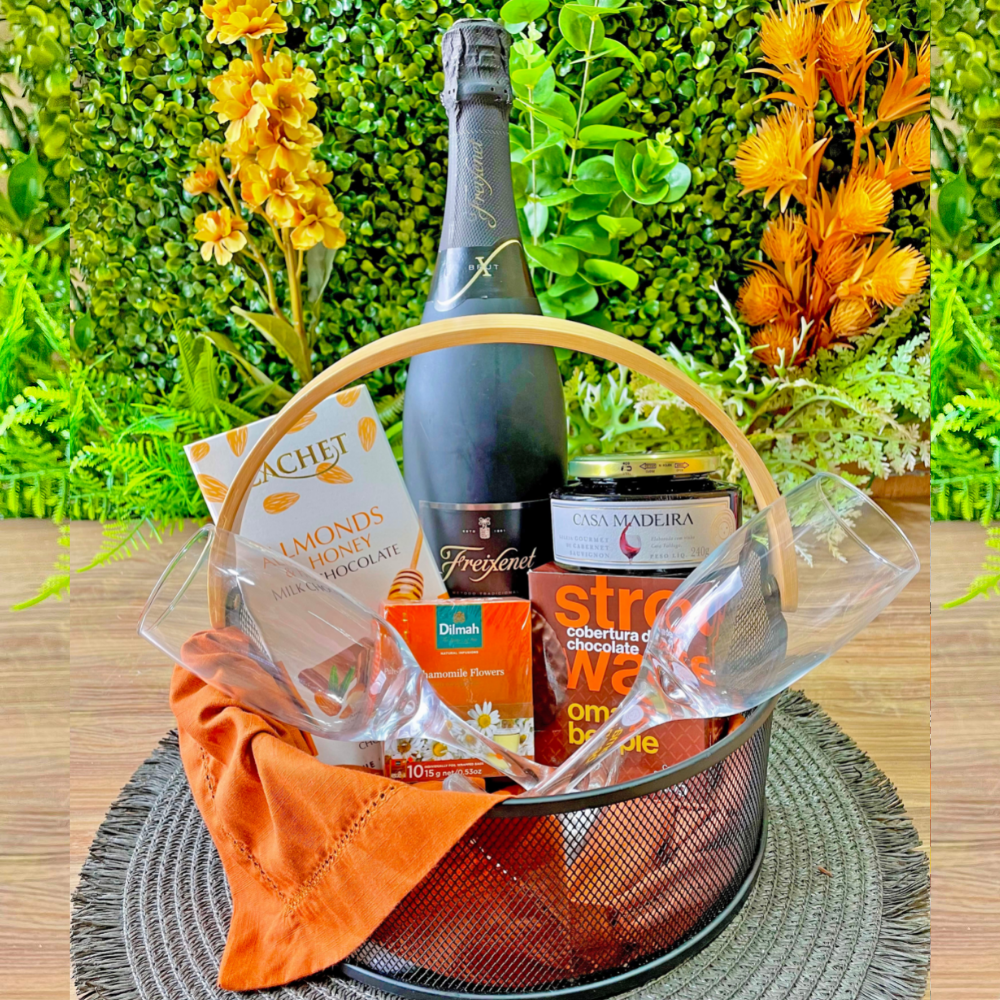 CESTA GOURMET "ORANGE" - ESPUMANTE FREIXENET