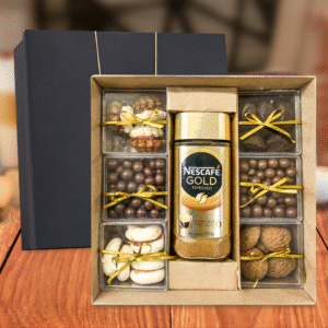 KIT CAFÉ - NESCAFÉ GOLD & PETIT FOUR'S