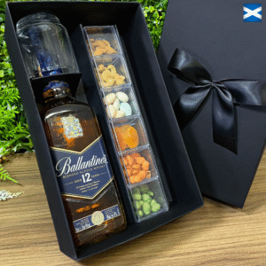 KIT WHISKY ESCOCÊS - BALLANTINE'S 12 ANOS