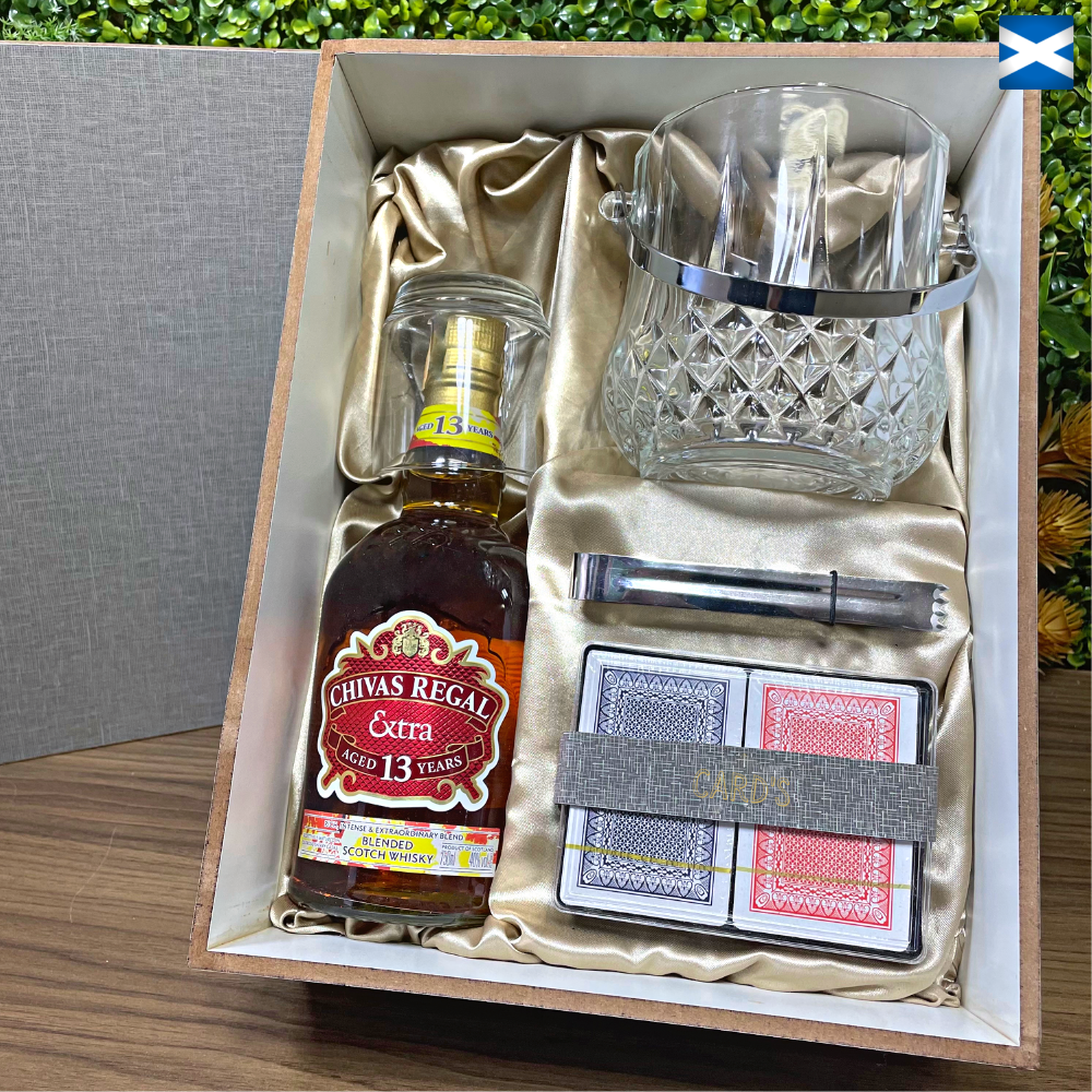 KIT WHISKY - CHIVAS EXTRA 13 ANOS