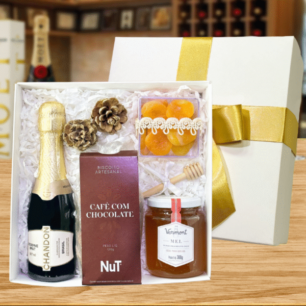 KIT ESPUMANTE - CHANDON & PETIT FOUR